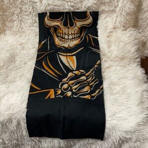 New thin long skull neck gaiter